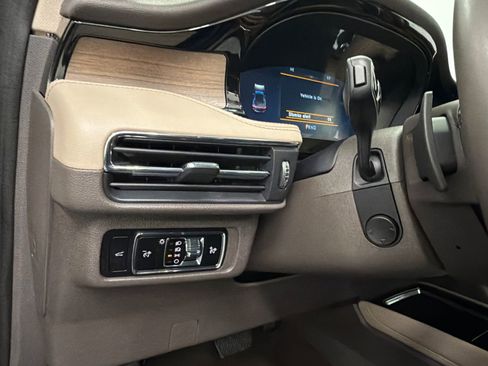 Certified 2023 Lincoln Corsair Reserve w/ Equipment Group 201A image 32