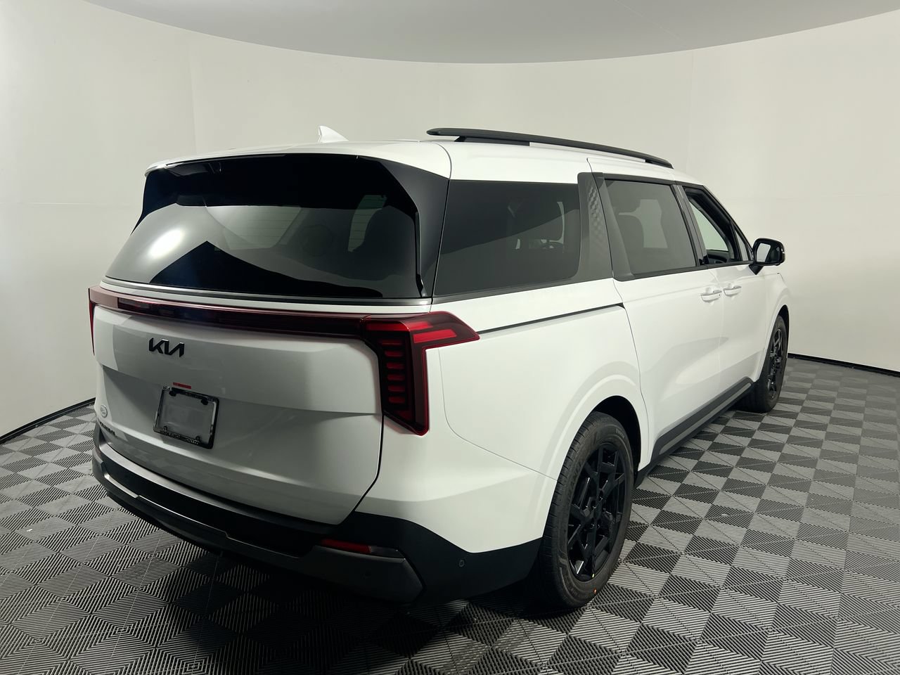 New 2026 Kia Carnival SX Prestige FWD image 3