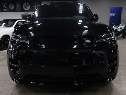 Used 2025 Land Rover Range Rover Sport Dynamic SE AWD/4WD image 8