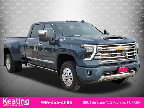 New 2026 Chevrolet Silverado 3500 High Country w/ High Country Premium Package AWD/4WD image 3