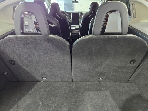 Used 2016 Tesla Model X 90D AWD/4WD image 9