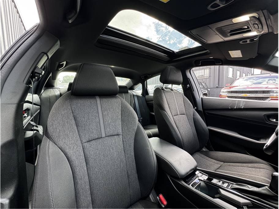 Used 2024 Honda Accord Sport image 4