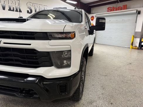 Used 2024 Chevrolet Silverado 2500 Custom w/ Custom Value Package AWD/4WD image 13