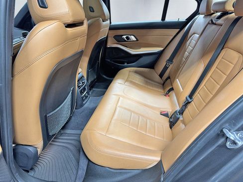 Used 2020 BMW 330i xDrive Sedan w/ Premium Package image 22