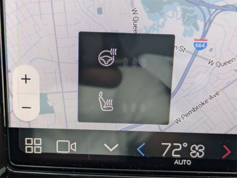 New 2025 Volvo XC40 B5 Core w/ Protection Package Premier image 27