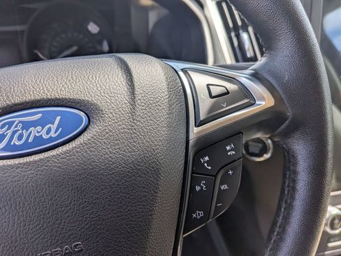 Used 2021 Ford Edge SEL w/ Convenience Package AWD/4WD image 17