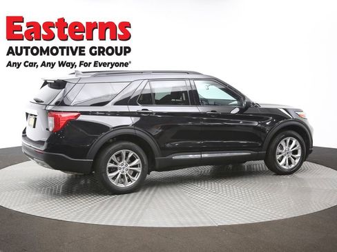 Used 2022 Ford Explorer XLT w/ Equipment Group 202A image 45