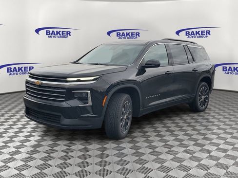 New 2026 Chevrolet Traverse LT w/ Sun and Wheel Package AWD/4WD image 4