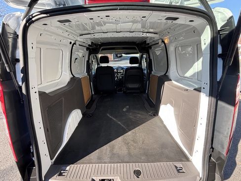 Used 2019 Ford Transit Connect XL image 21