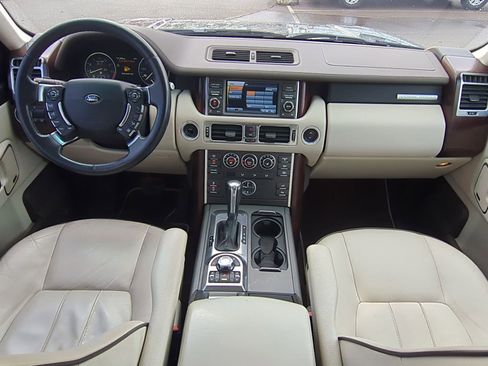 Used 2012 Land Rover Range Rover HSE image 19