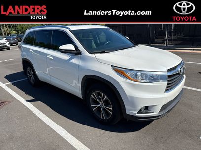 Used 2016 Toyota Highlander XLE