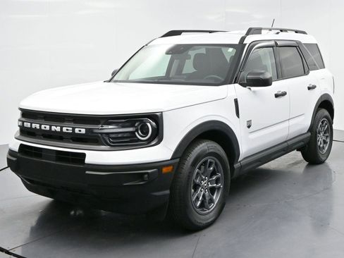 Used 2024 Ford Bronco Sport Big Bend w/ Convenience Package image 3