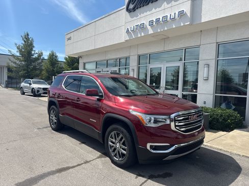 Used 2017 GMC Acadia SLT AWD/4WD image 7