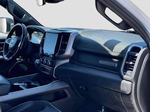 Used 2022 RAM 1500 Laramie RWD image 30
