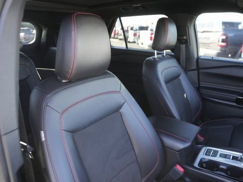 Certified 2023 Ford Explorer ST-Line w/ Class IV Trailer Tow Package image 20