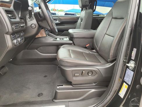 Used 2022 Chevrolet Tahoe High Country AWD/4WD image 17
