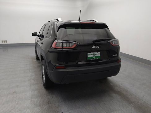 Used 2019 Jeep Cherokee Latitude w/ Popular Appearance Group FWD image 6