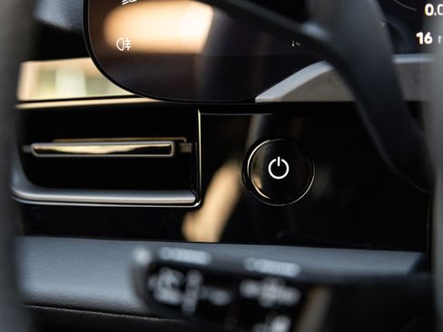 New 2026 Porsche Taycan RWD image 17