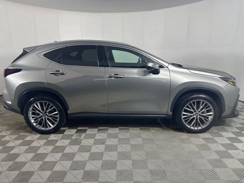 Used 2024 Lexus NX 350 AWD w/ Vision Package image 4
