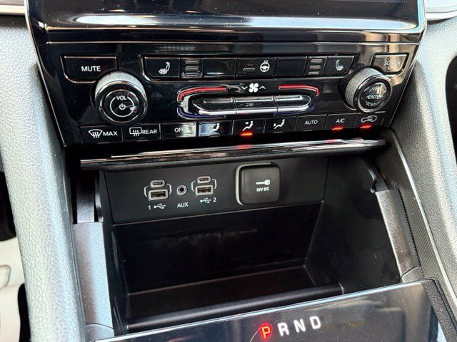 Used 2023 Jeep Grand Cherokee Limited w/ Black Appearance Package RWD image 22