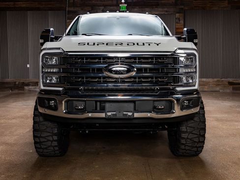 Used 2024 Ford F350 King Ranch w/ Chrome Package image 2