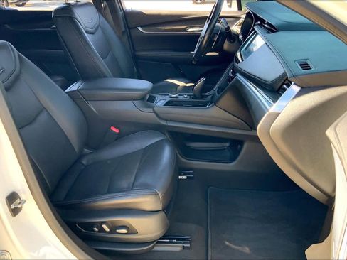 Used 2020 Cadillac XT5 Sportv image 8