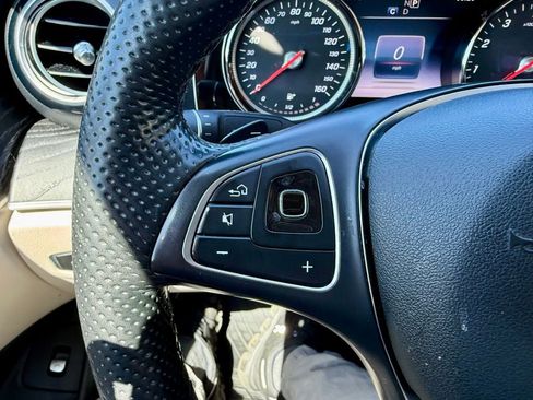 Used 2017 Mercedes-Benz E 300 4MATIC image 24