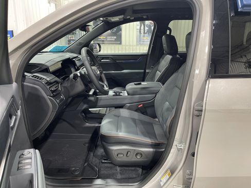 New 2026 GMC Acadia AT4 AWD/4WD image 2