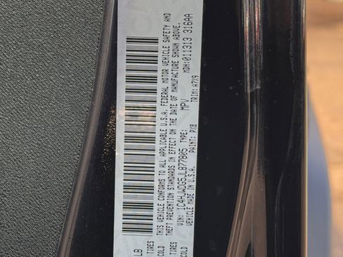 Used 2018 Jeep Wrangler Unlimited Sport S image 33