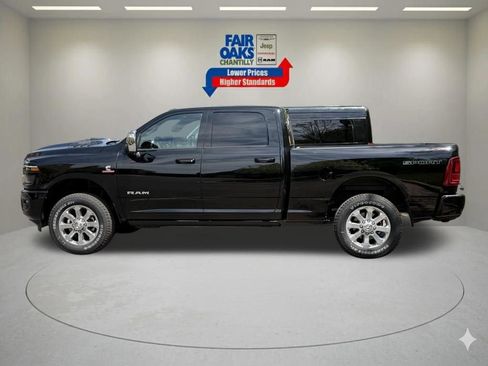 New 2026 RAM 3500 Laramie AWD/4WD image 10