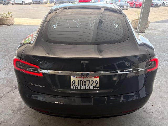 Used 2016 Tesla Model S RWD image 4