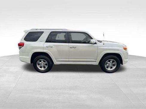 Used 2013 Toyota 4Runner SR5 image 23