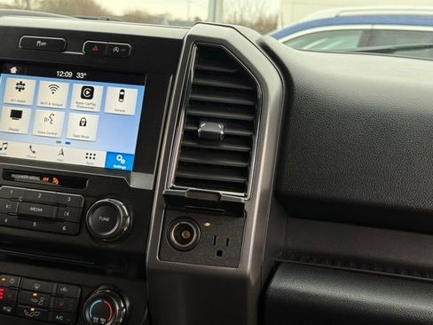 Certified 2018 Ford F150 XLT w/ Equipment Group 302A Luxury image 31