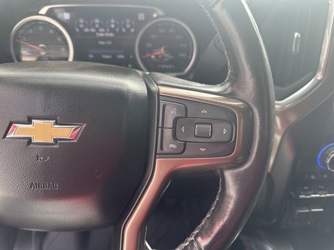 Used 2019 Chevrolet Silverado 1500 High Country w/ Technology Package image 12