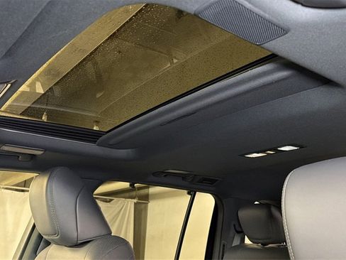 Certified 2025 Lexus LX 700h Overtrail image 6