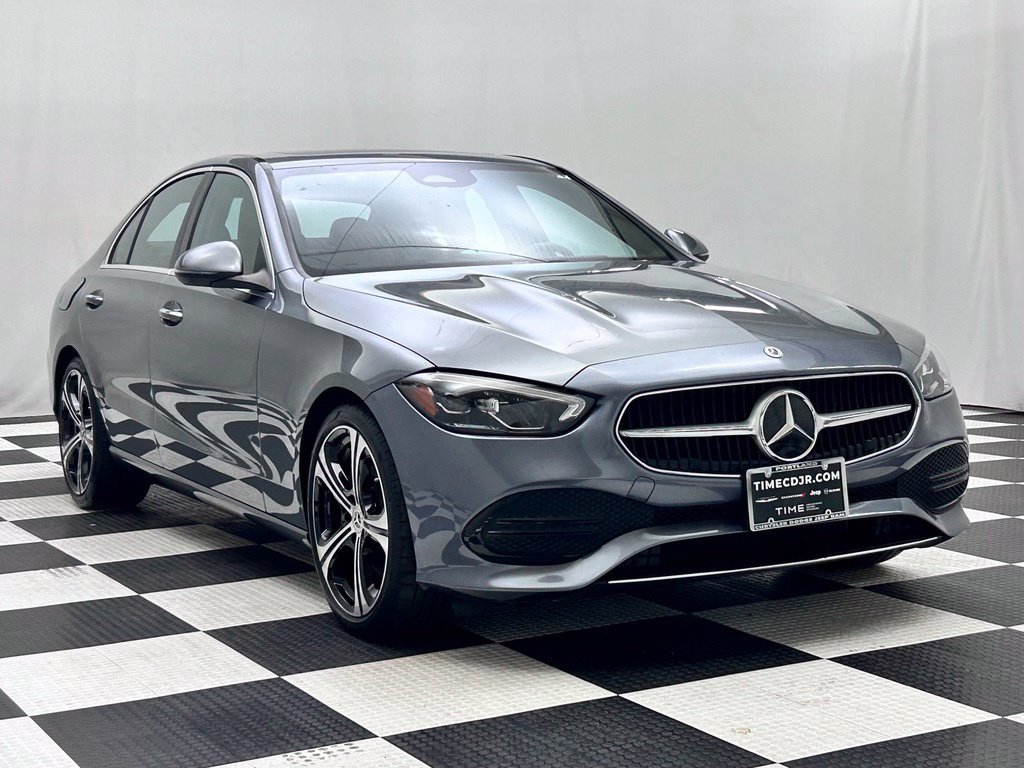 Used 2022 Mercedes-Benz C 300 Sedan image 2