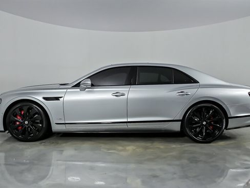 Used 2021 Bentley Flying Spur W12 AWD/4WD image 8