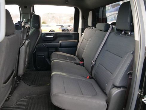 Used 2023 Chevrolet Silverado 2500 Custom w/ Custom Value Package image 21