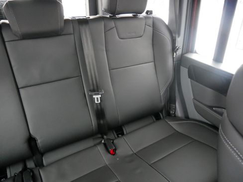 New 2026 INEOS Grenadier Fieldmaster Edition image 14