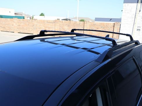 Used 2023 Nissan Pathfinder SV FWD image 30