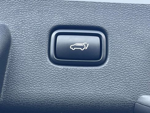 Used 2024 Kia Sportage SX AWD/4WD image 11