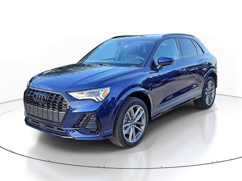 New 2025 Audi Q3 2.0T Premium image 2