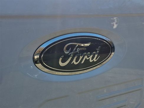 Certified 2021 Ford F150 XLT w/ Equipment Group 302A High image 31