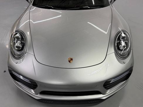 Used 2017 Porsche 911 4 Coupe AWD/4WD image 35