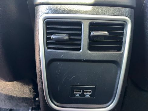 Used 2023 Dodge Charger R/T w/ Performance Handling Group image 11