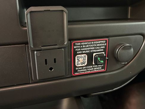 New 2026 Chevrolet Express 2500 w/ Driver Convenience Package RWD image 25