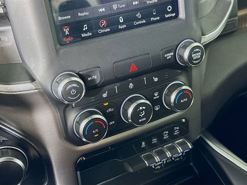 Used 2019 RAM 1500 Big Horn RWD image 25