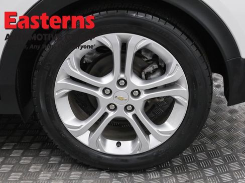 Used 2021 Chevrolet Bolt LT image 32