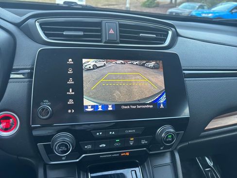 Used 2018 Honda CR-V Touring image 23