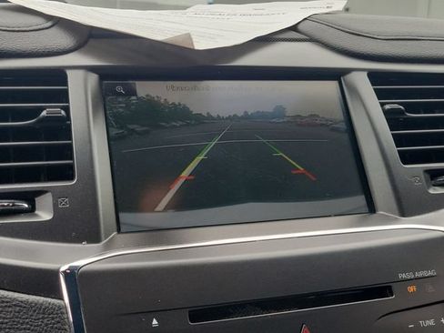 Used 2015 Lincoln MKS FWD image 23